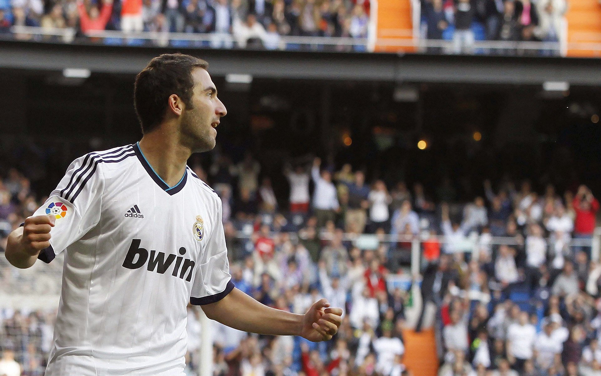 他的“硬汉”风格和“不屈”精神，赢得了全联盟的尊敬！，硬汉的特征